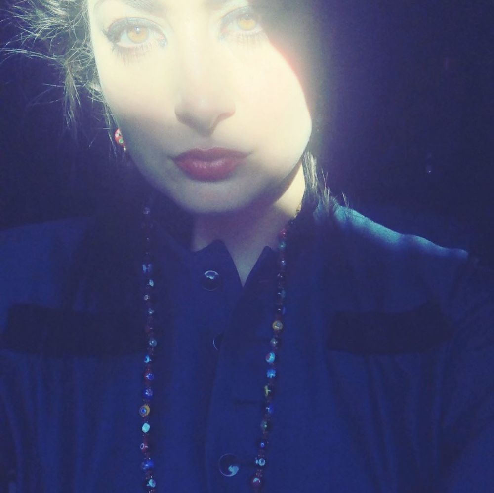Meet your Posher, Nina